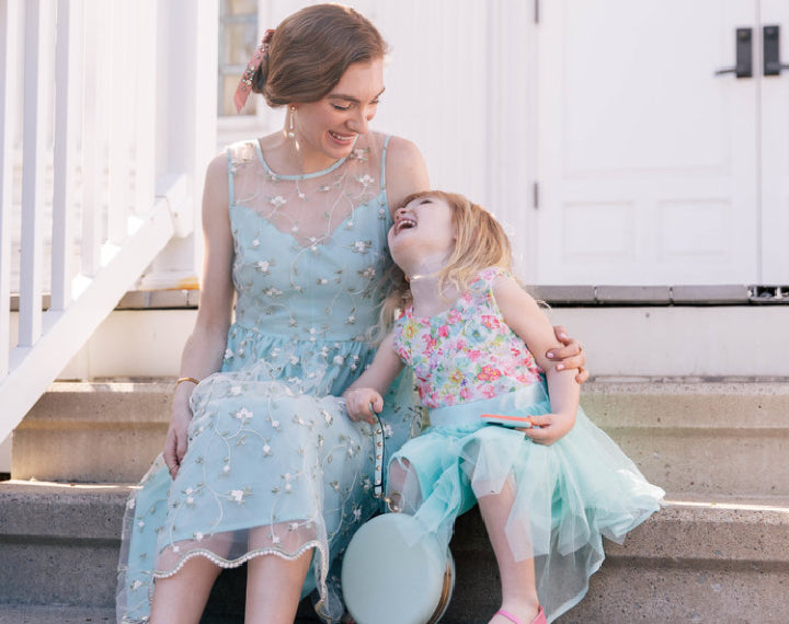 Making Memories with Mom: The Best Retro Outfit Ideas for Motherβs Day