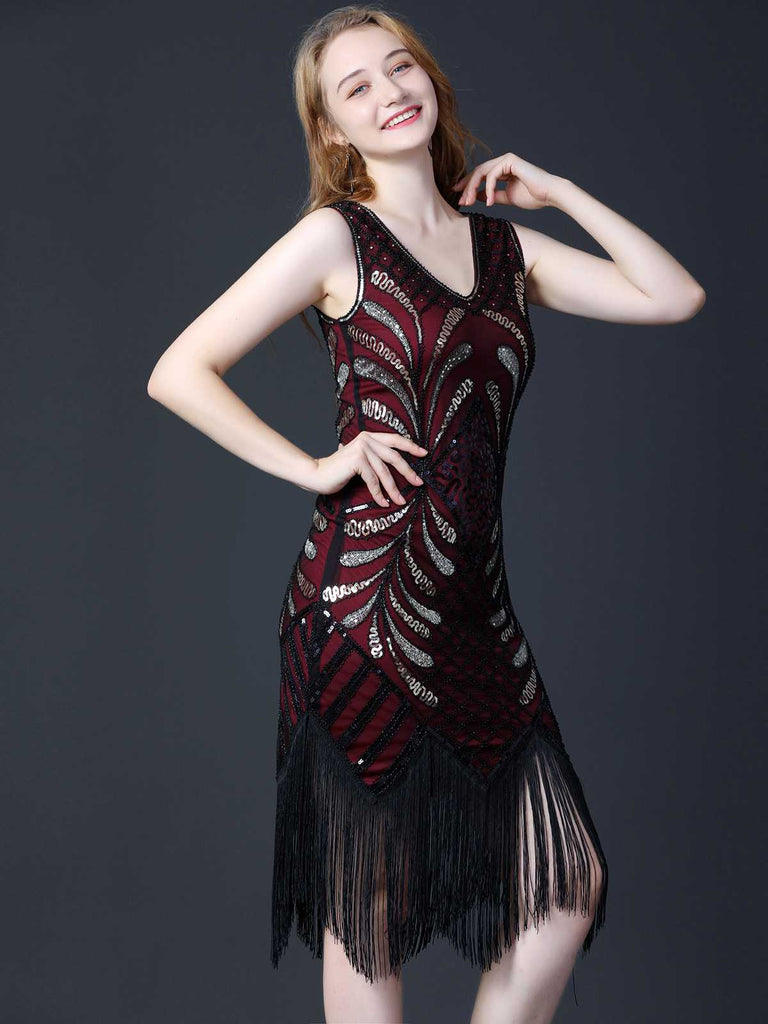 1920s Sequined Fringe Flapper Sleeveless Dress: where 1920s romance meets her modern spirit