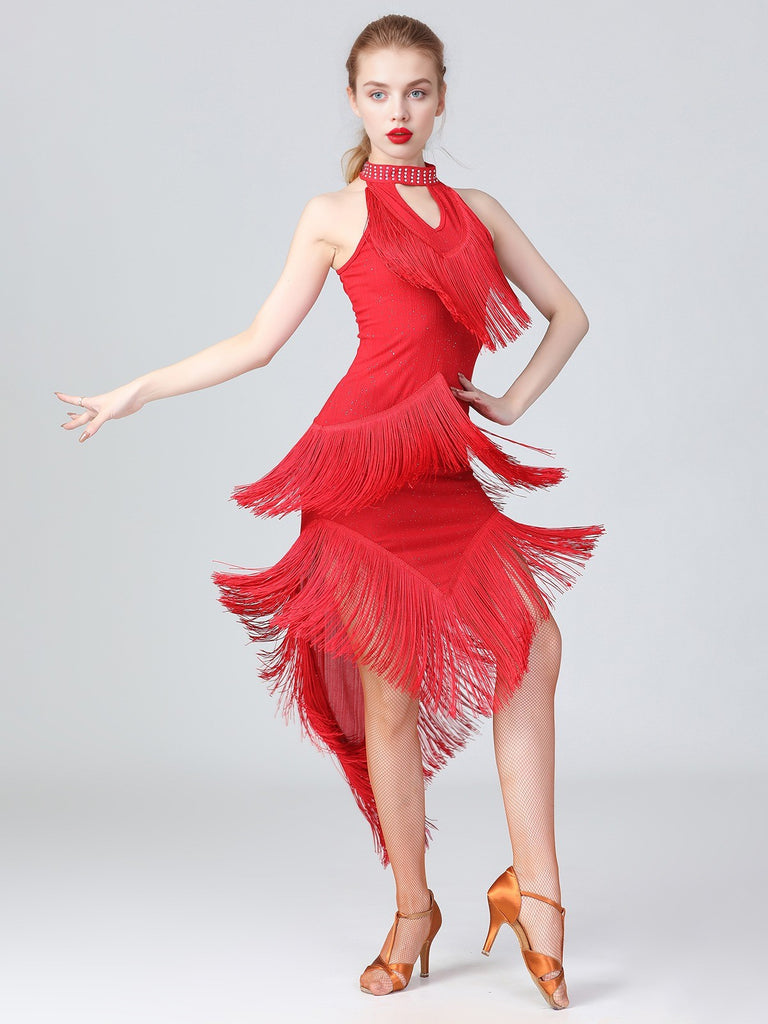 She slips into this 1920s Solid Beaded Fringed Hem Dress and suddenly it's a 1920s daydream