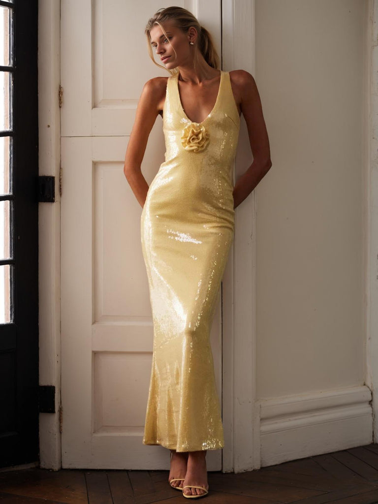1930s Sequined V-Neck 3D Flower Dress, vintage dress, retro fashion - perfect for women who love vintage and retro fashion