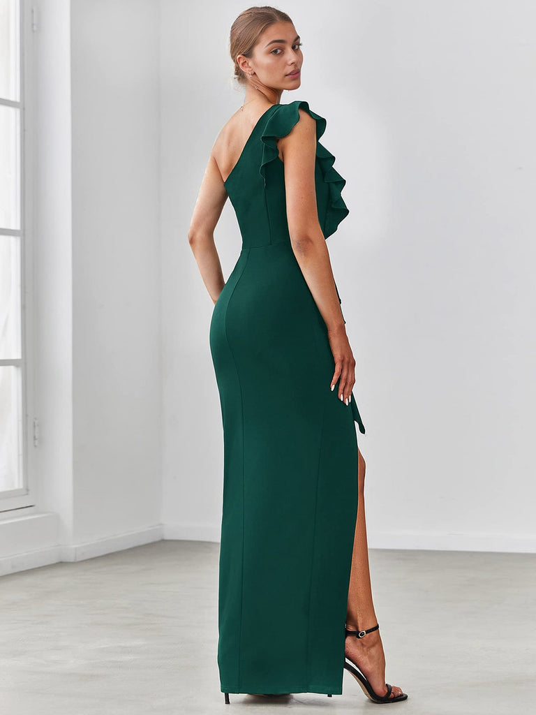 This 1930s Solid Ruffle One-Shoulder Slit Dress wraps her in 1930s elegance, one twirl at a time