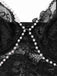 This 1940s Chain Floral Lace Crop Camisole brings 1940s soul to her everyday