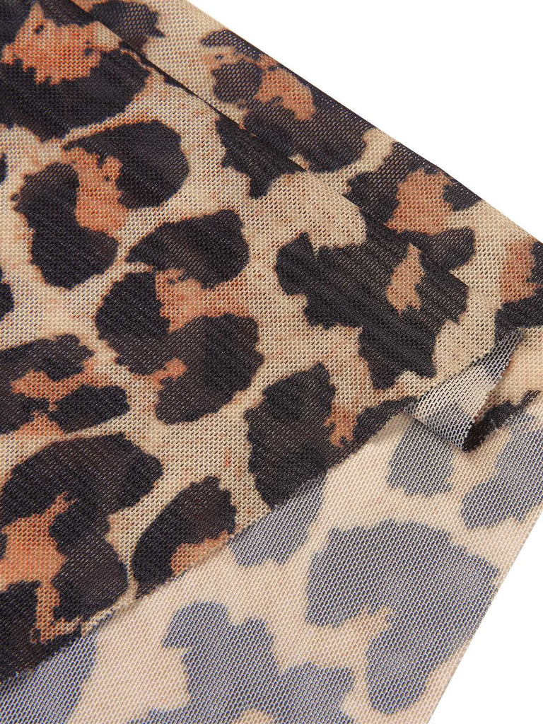 This 1940s Strap Print One-Piece Skirt Swimsuit carries 1940s vacation dreams in every stitch