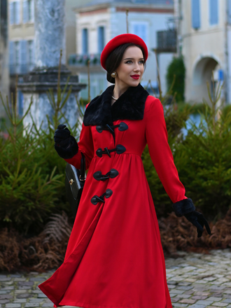 1950s And Fur Collar Coat - vintage fashion, retro style