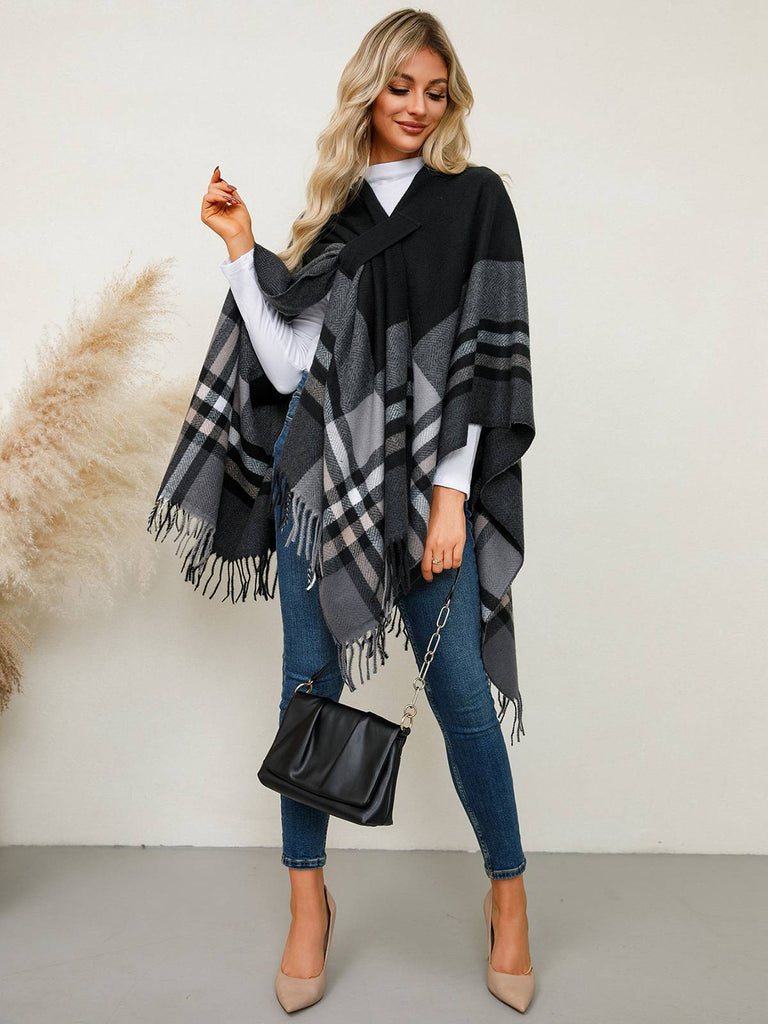 1950s Cozy Windproof Striped Tassel Poncho Coat - vintage fashion, retro style