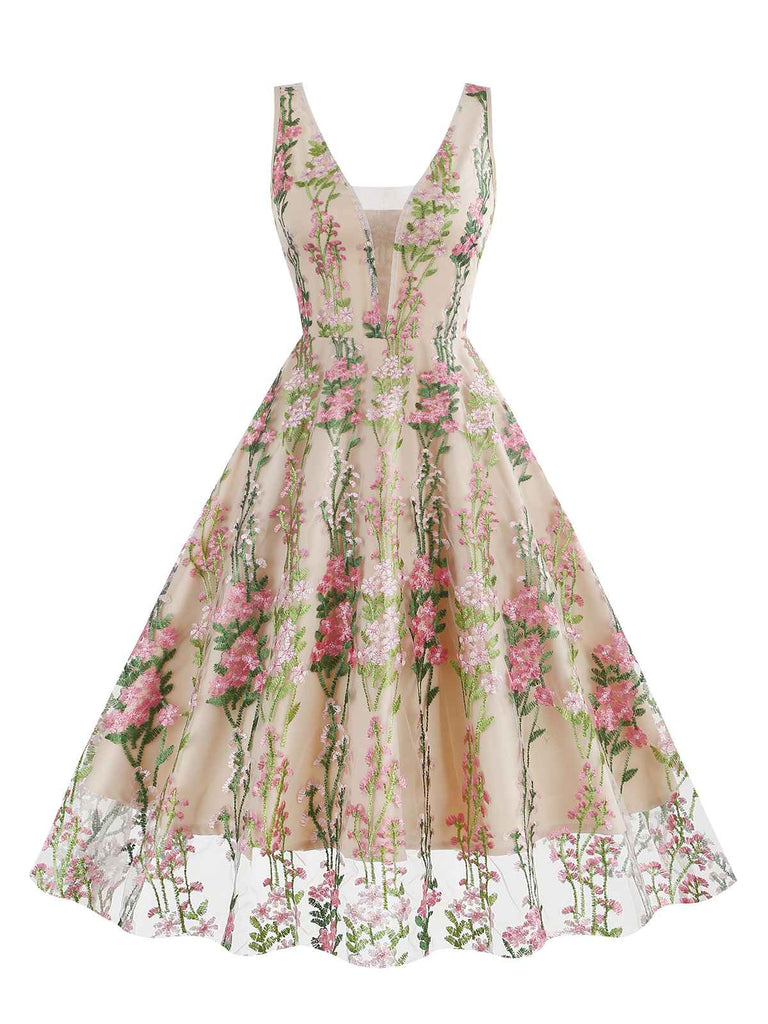 1950s Embroidered Floral V-Neck Swing Dress: timeless style reimagined