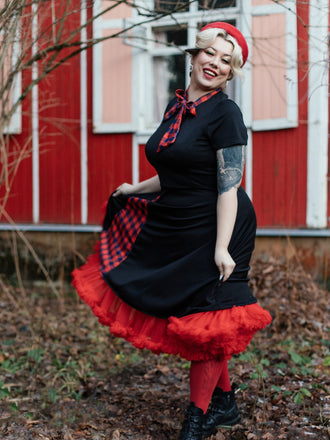 She slips into this 1950s Plaid Patchwork Bow Swing Dress and suddenly it's a 1950s daydream