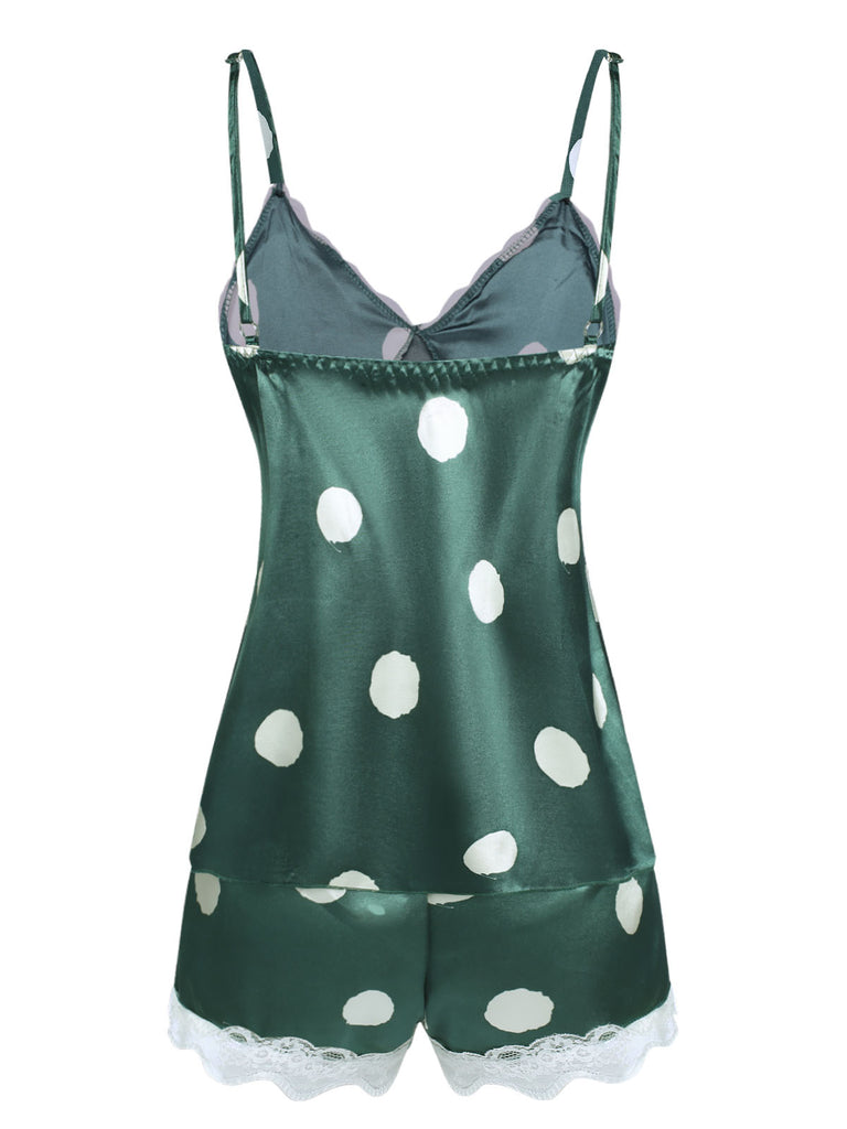 This 1950s Polka Dot Lace Camisole Sleepwear brings 1950s soul to her everyday