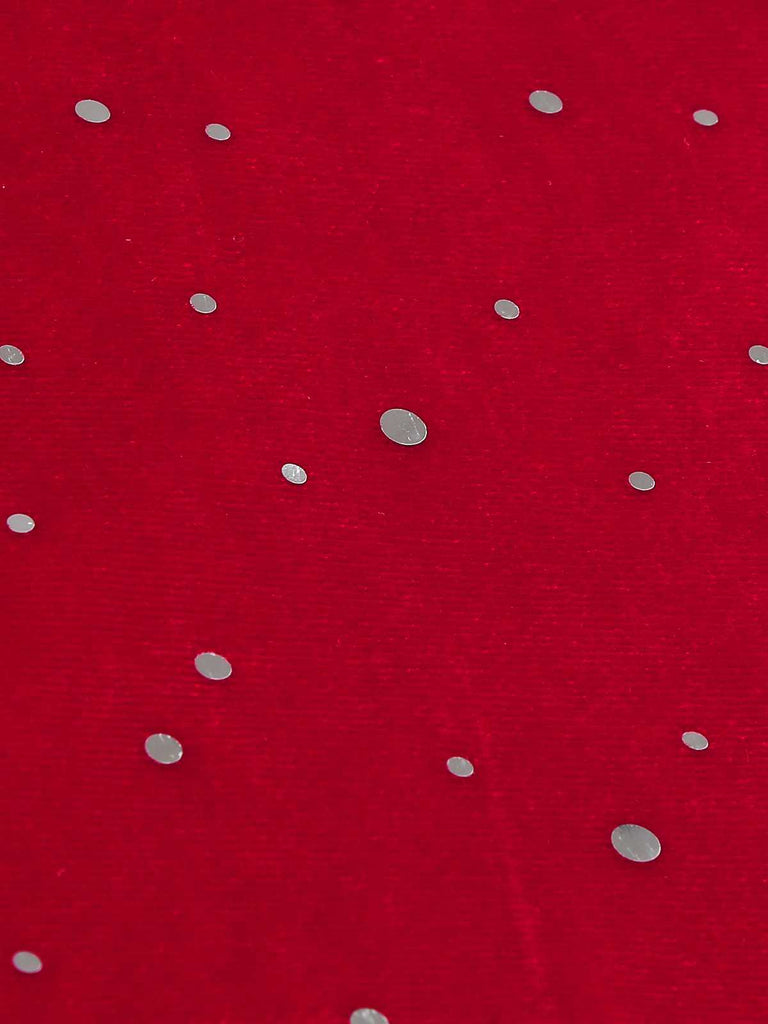 This 1950s Velvet Sparkling Solid A-Line Dress wraps her in 1950s elegance, one twirl at a time