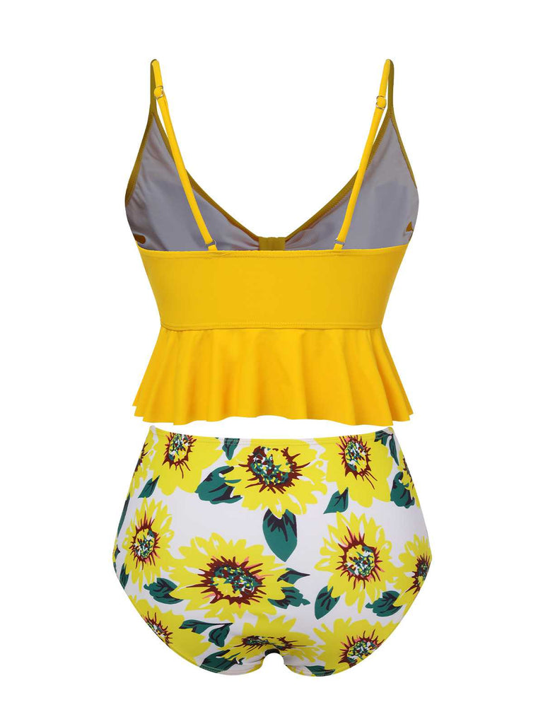 This 1960s Spaghetti Strap Floral Ruffles Swimsuit carries 1960s vacation dreams in every stitch