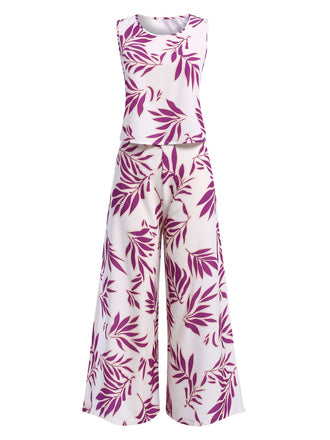 She pairs this 2PCS 1940s Leaves Sleeveless Top & Cropped Pants with confidence and 1940s charm