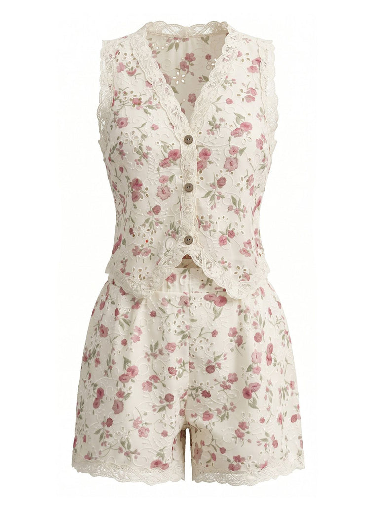 2PCS Beige 1940s Ditsy Floral Lace Patchwork Top & Shorts, vintage top, retro blouse - perfect for women who love vintage and retro fashion
