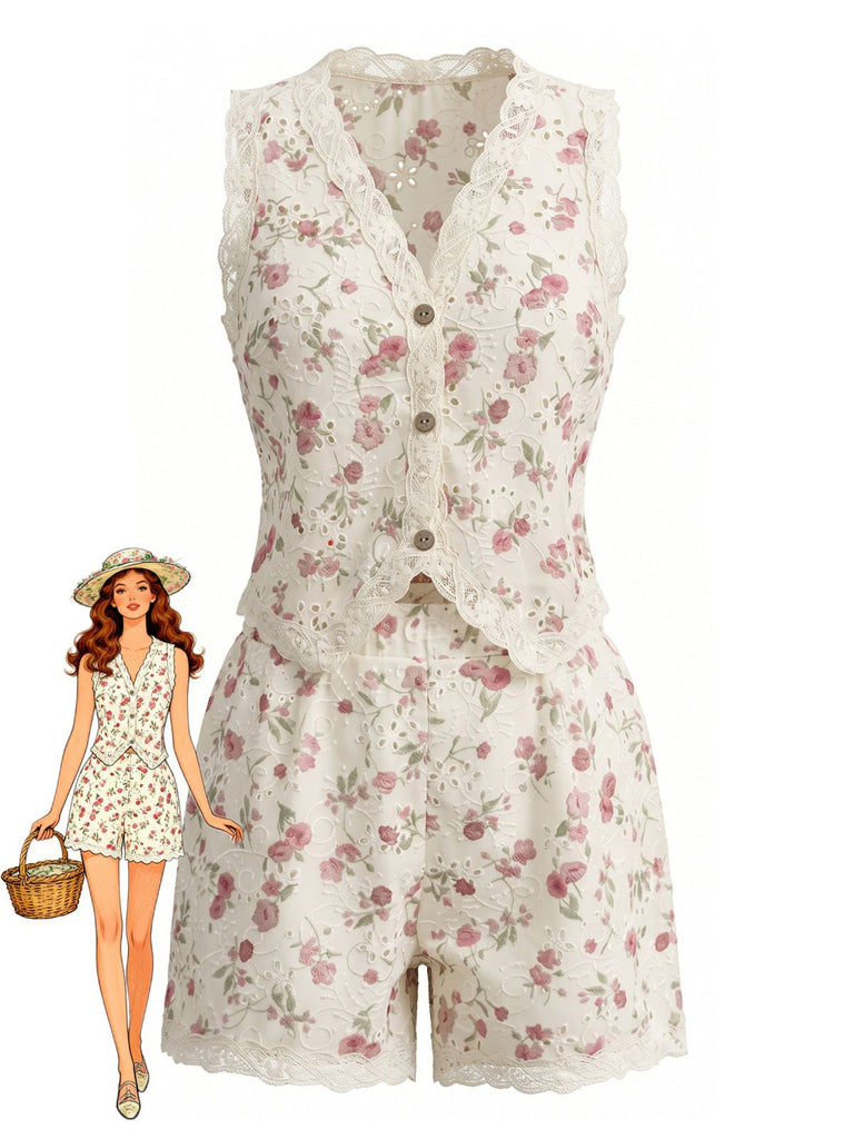 2PCS Beige 1940s Ditsy Floral Lace Patchwork Top & Shorts, vintage top, retro blouse - perfect for women who love vintage and retro fashion