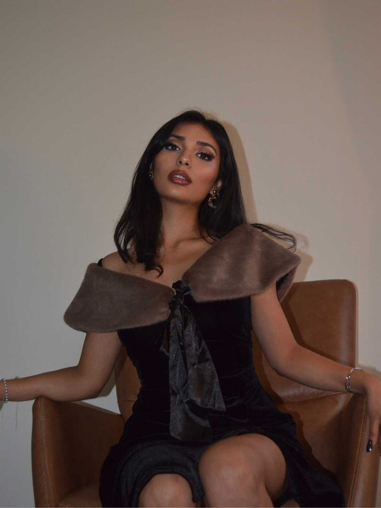 She slips into this 2PCS Black 1960s Solid Dress & Plush Cape and suddenly it's a 1960s daydream