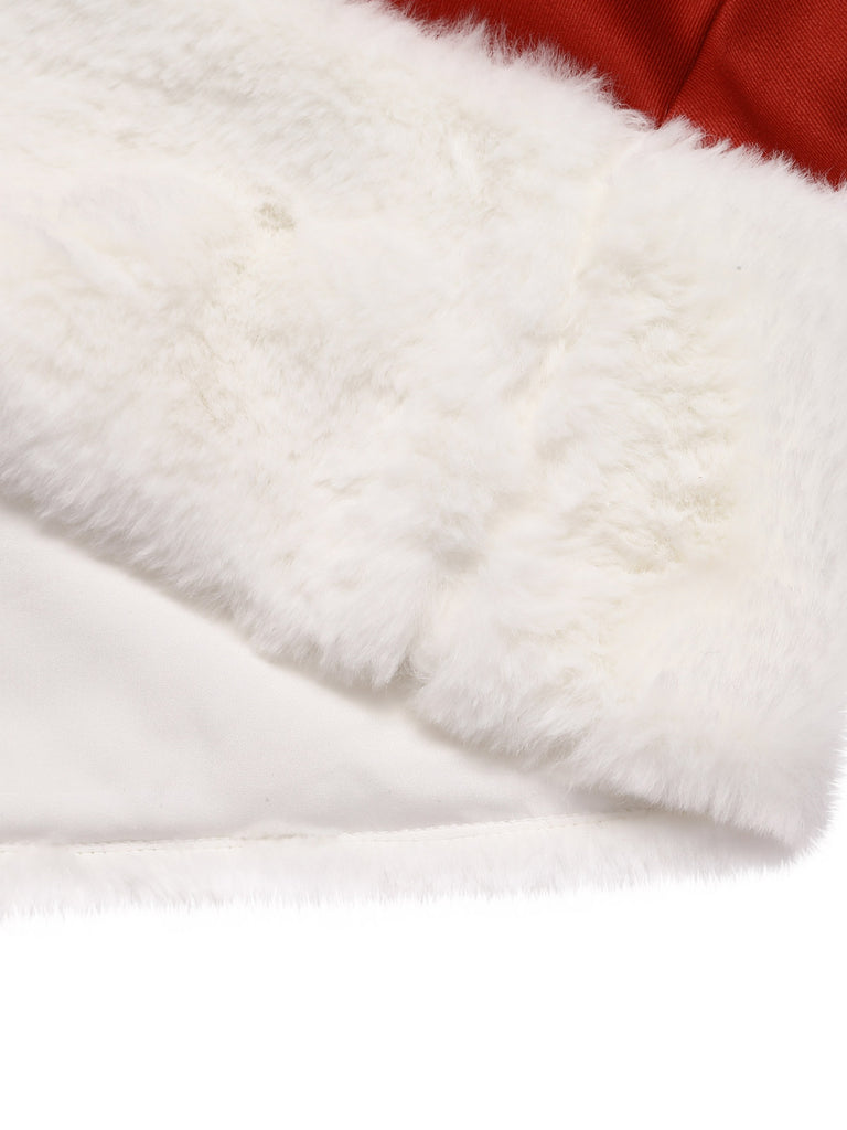 She slips into this 2PCS Christmas 1950s Strapless Bow Fur Dress & Shawl and suddenly it's a 1950s daydream