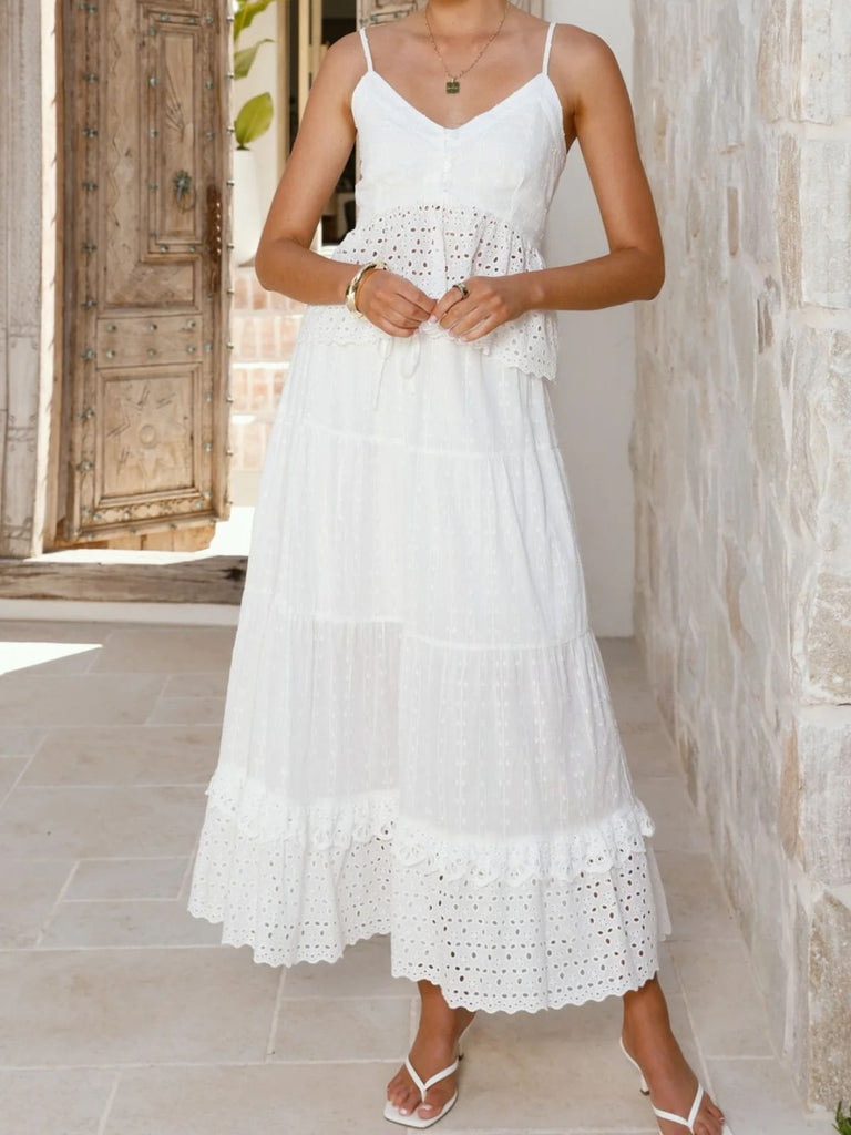 2PCS White 1970s Cotton Bohemian Camisole Top & Lace Skirt: beautiful vintage skirt, retro style, swing skirt with timeless appeal