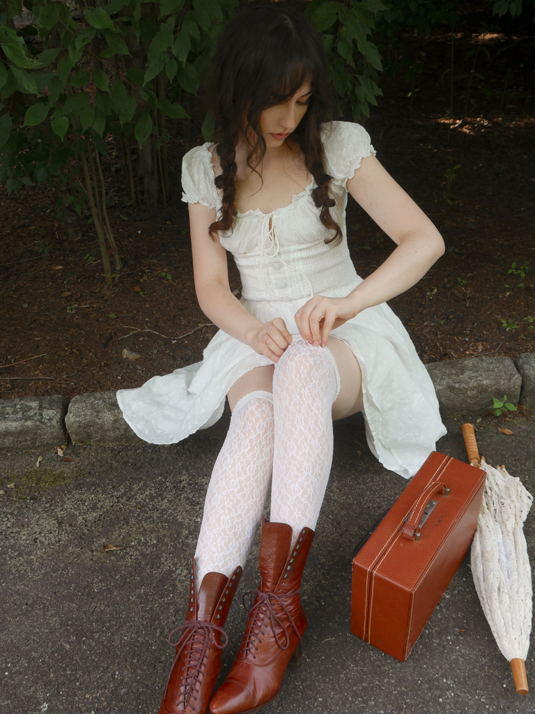 White 1940s Solid Cotton Embroidered Lace Dress