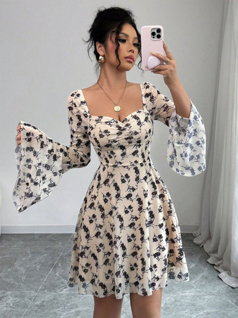 Beige 1950s Floral Sweetheart Mesh Bell-Sleeve Mini Dress - vintage dress, retro fashion, elegant style for vintage lovers