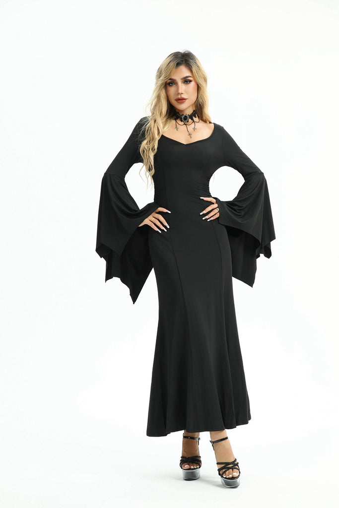 This Black 1930s Solid Batwing Cuffs Fishtail Dress wraps her in 1930s elegance, one twirl at a time