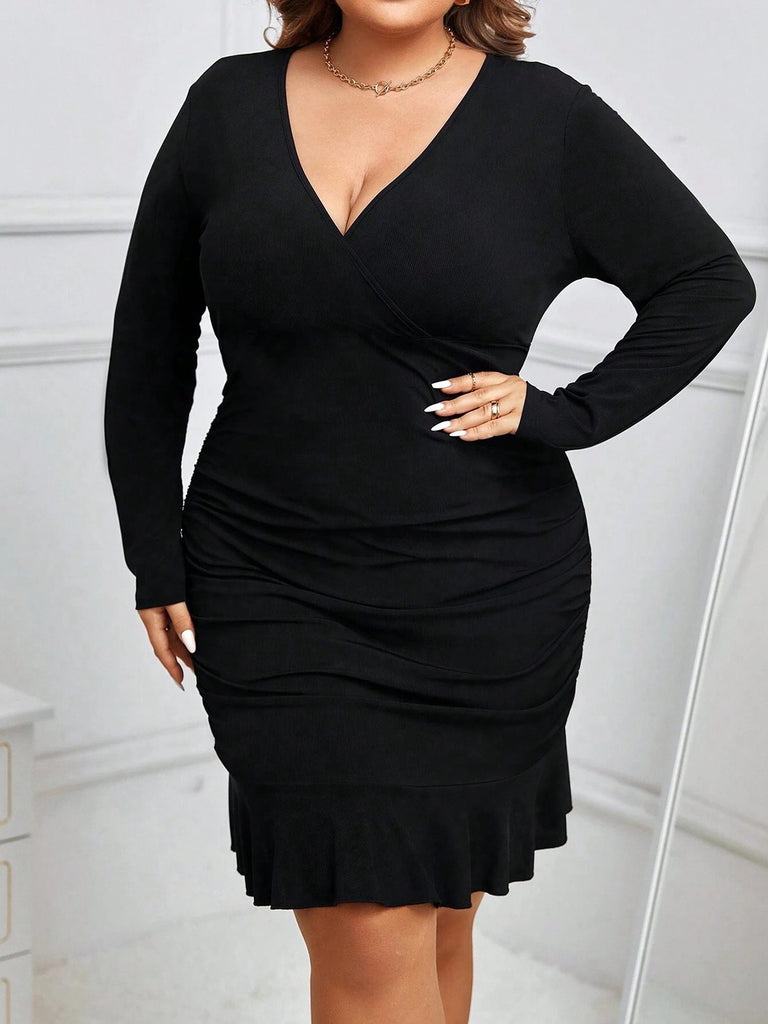 Black 1930s Solid V-Neck Ruffle Hem Dress — a 1930s silhouette that turns sidewalks into runways