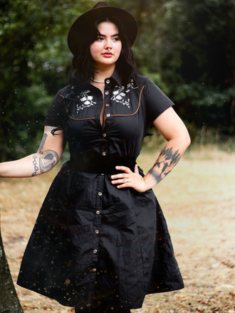Black 1950s Cotton Floral Embroidered Western Style Dress, vintage dress, retro fashion, rockabilly, pin-up fashion - vintage inspired fashion