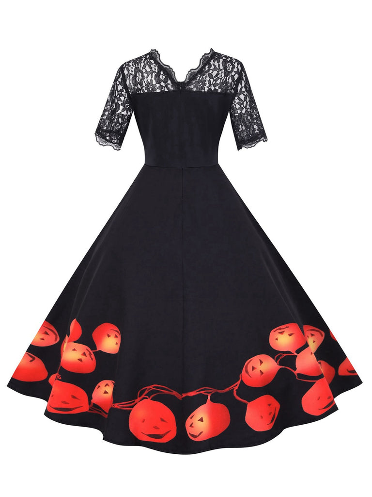 This Black 1950s Halloween Lace Sleeves Patchwork Dress wraps her in 1950s elegance, one twirl at a time