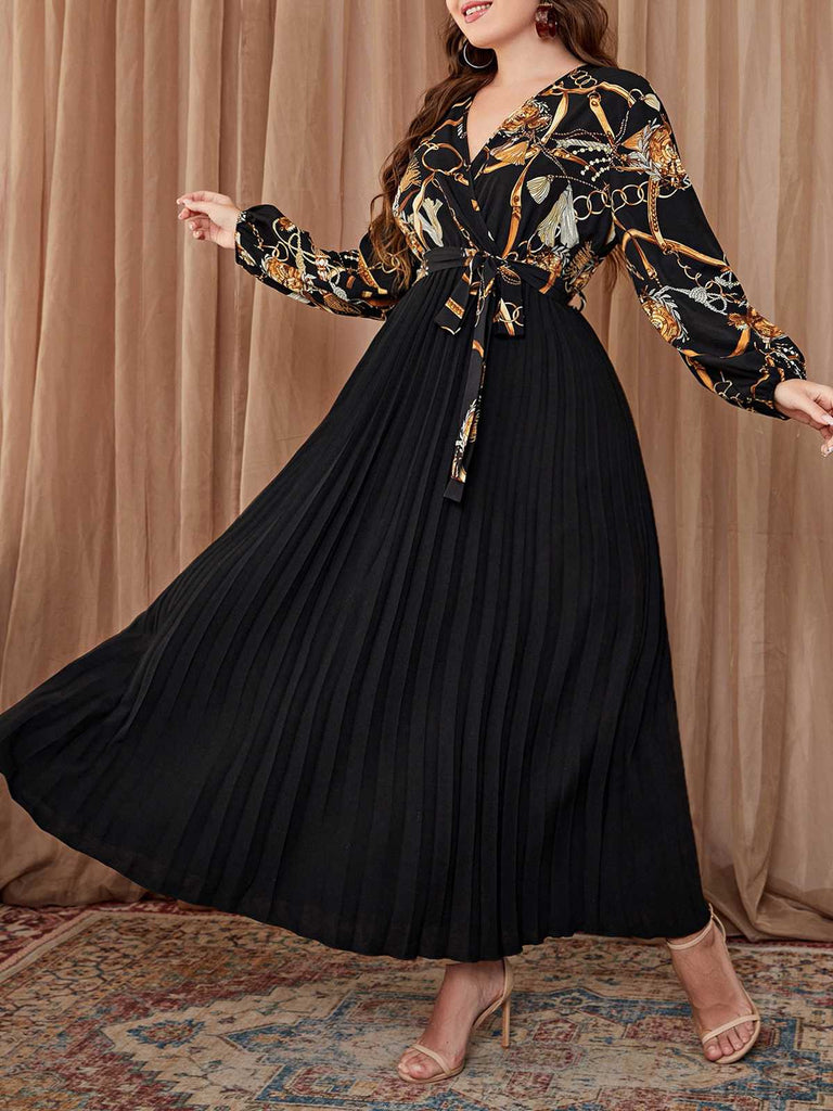 This Black 1950s V-Neck Tie Pleated Dress wraps her in 1950s elegance, one twirl at a time