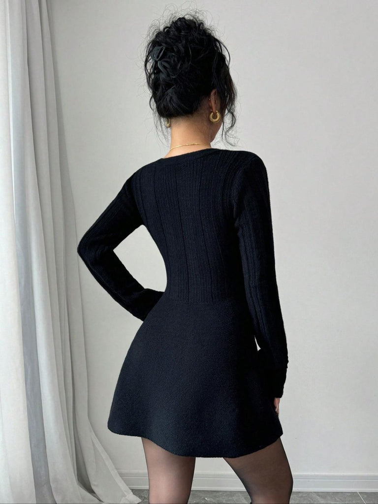 Black 1980s V-Neck Knit Sweater Dress - vintage dress, retro fashion, classic black