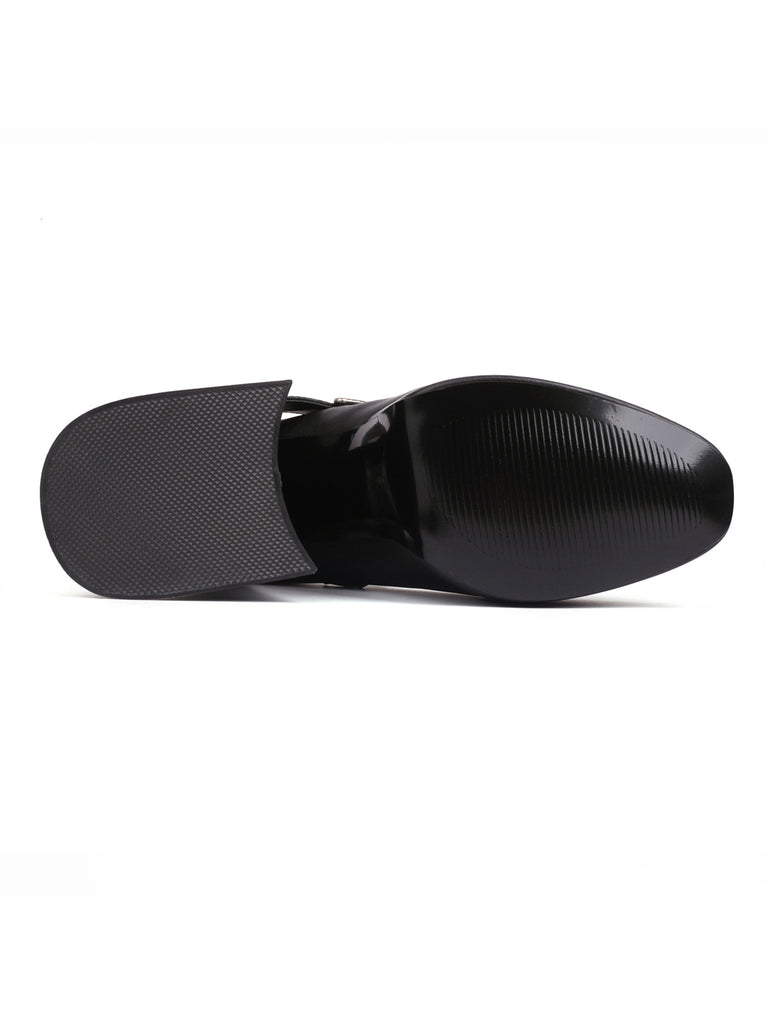 Black Skull Buckle Strap Platform Chunky Shoes — vintage style that transcends decades