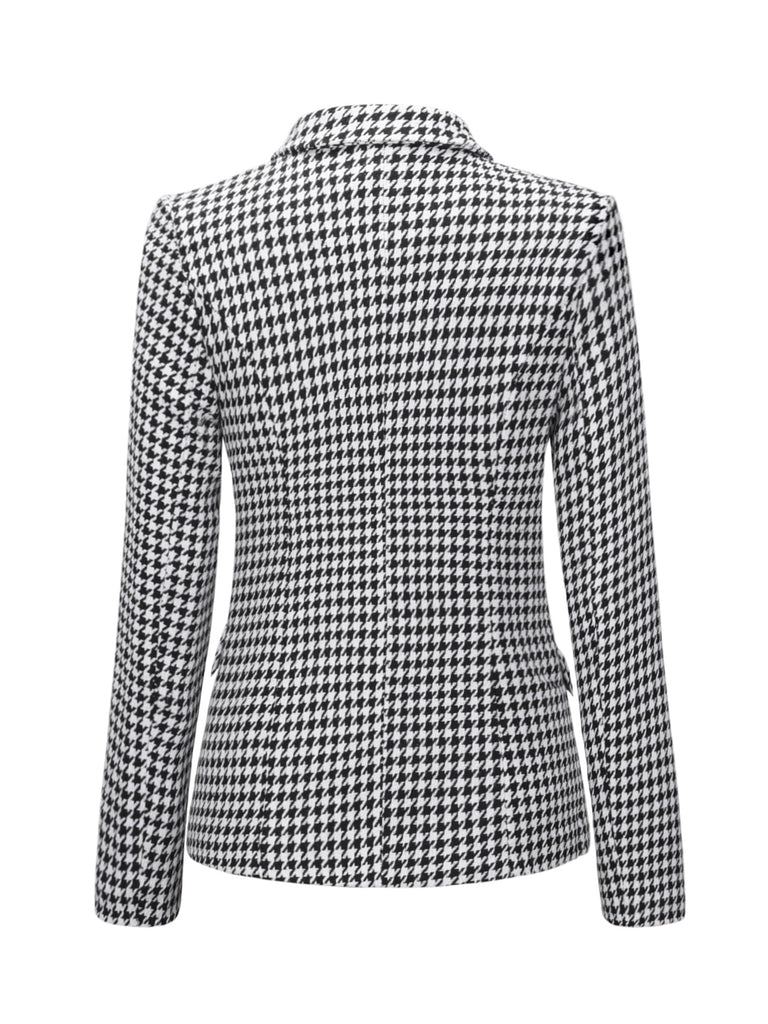 This Black & White 1950s Double Breasted Houndstooth Blazer is her armor of 1950s elegance