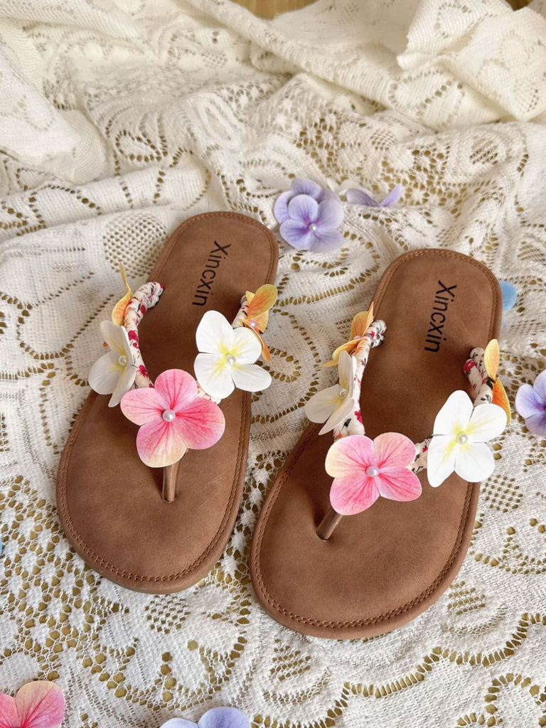 Multicolor Bohemian Holiday Flat Sandals Shoes, vintage shoes, retro heels - perfect for women who love vintage and retro fashion