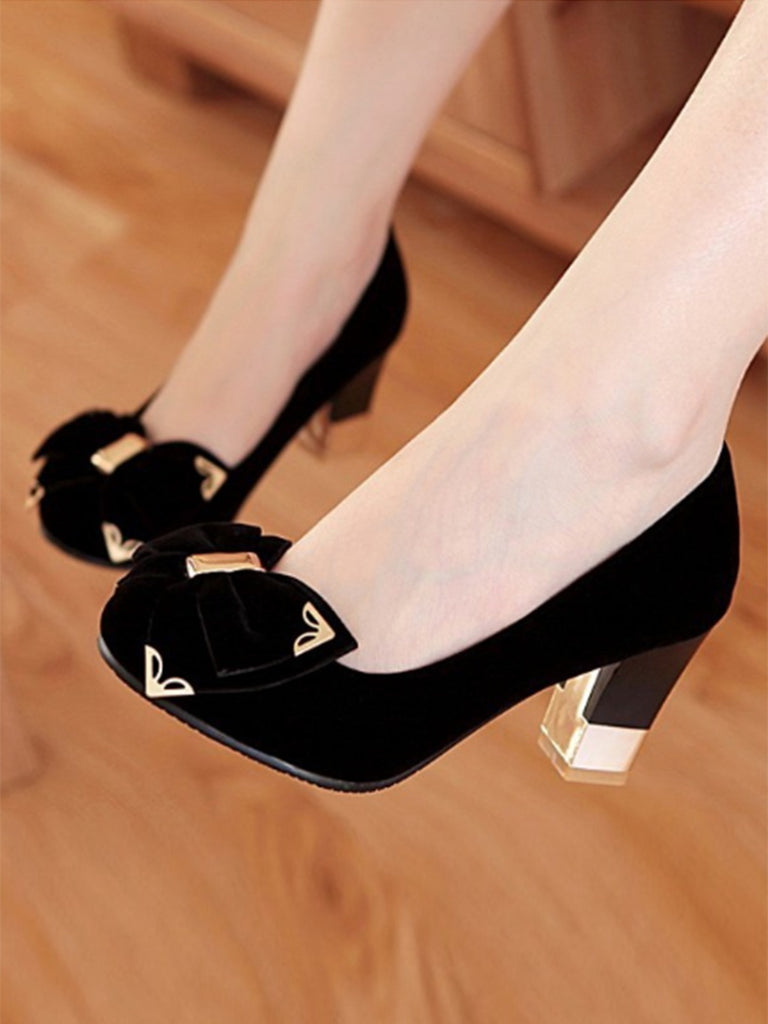 Bow Suede Chunky Heel Shoes: timeless vintage elegance she makes her own