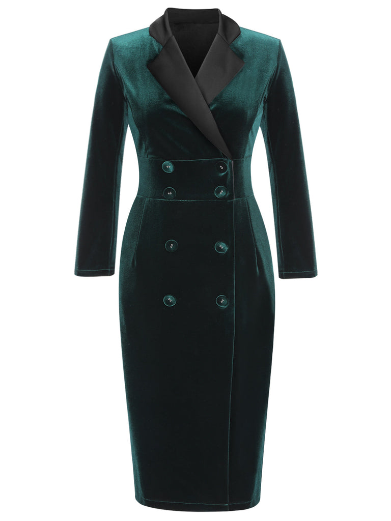 This Dark Green 1960s Lapel Button Velvet Dress wraps her in 1960s elegance, one twirl at a time