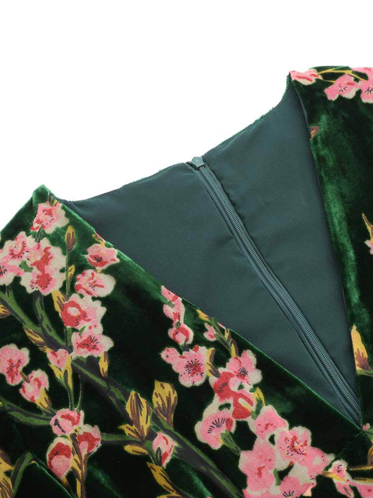 Green 1930s Velvet Vintage Jumpsuit: timeless style reimagined