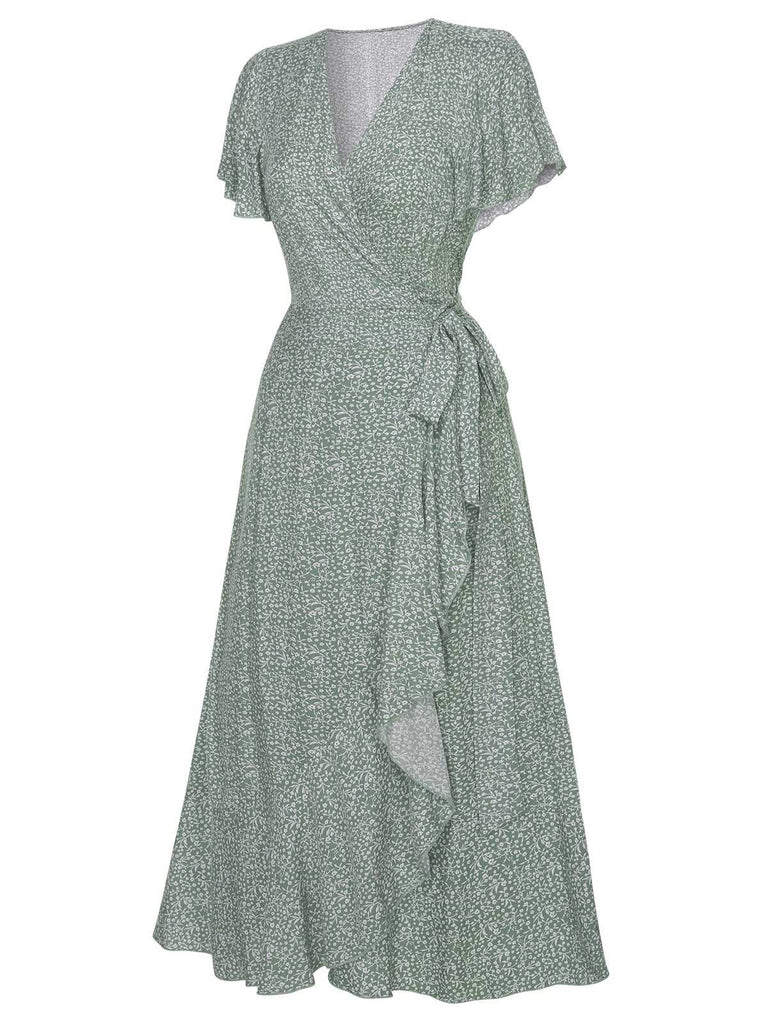 Green 1940s Ditsy Floral Flounce Sleeve Dress: where 1940s romance meets her modern spirit