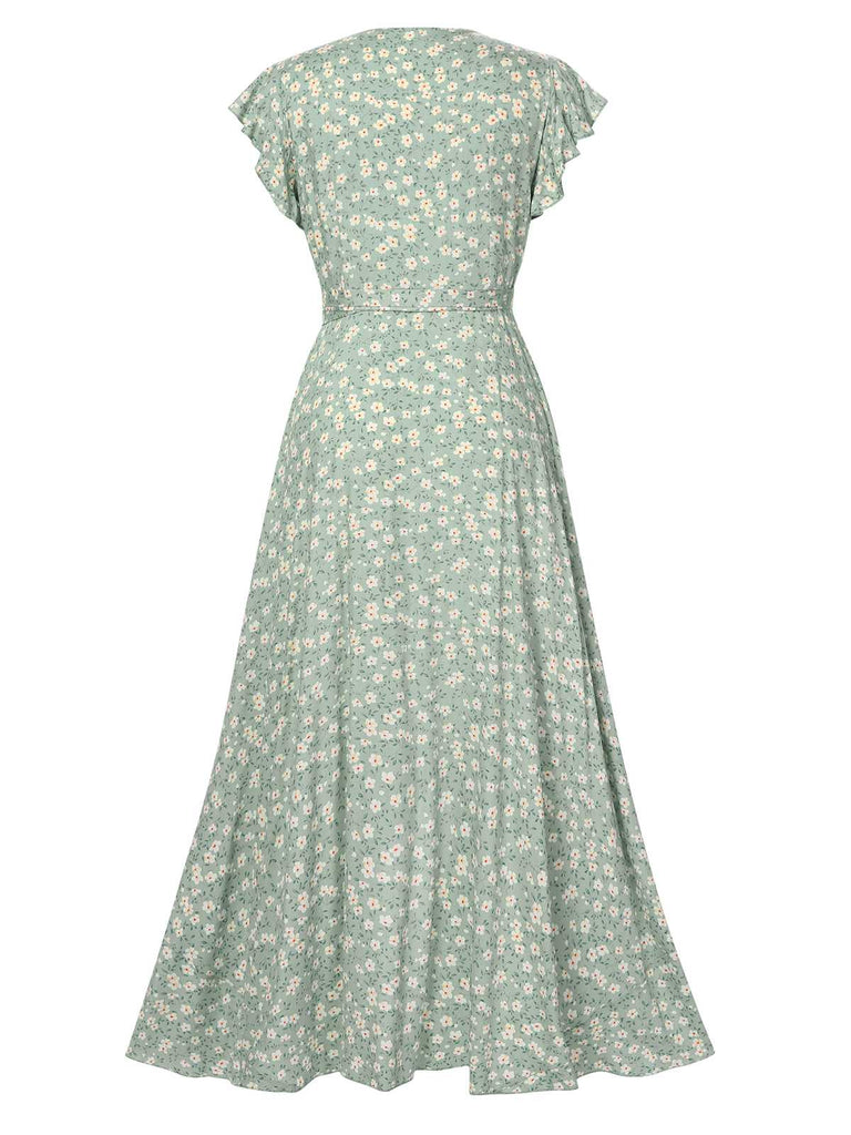 This Green 1940s V-Neck Ditsy Floral Irregular Hem Dress wraps her in 1940s elegance, one twirl at a time