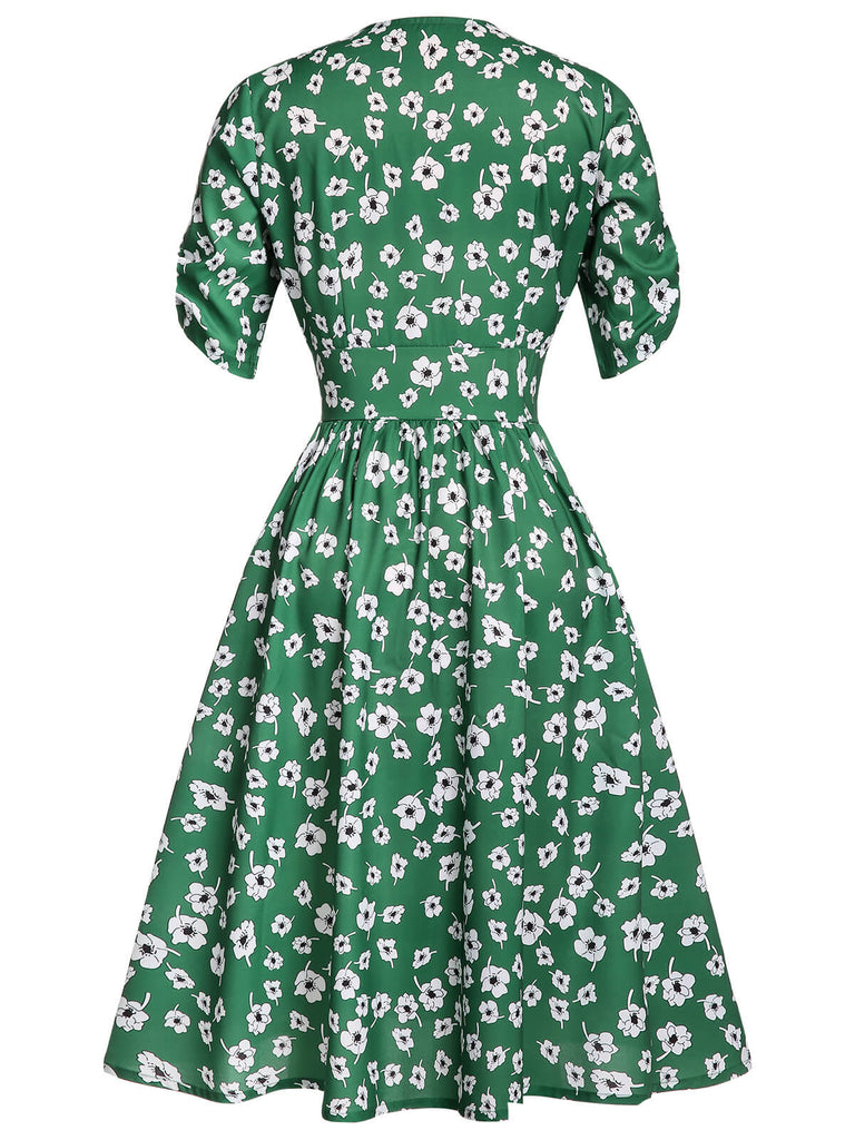 Green 1940s V-Neck Floral Dress, vintage dress, retro fashion, floral print - perfect for women who love vintage and retro fashion