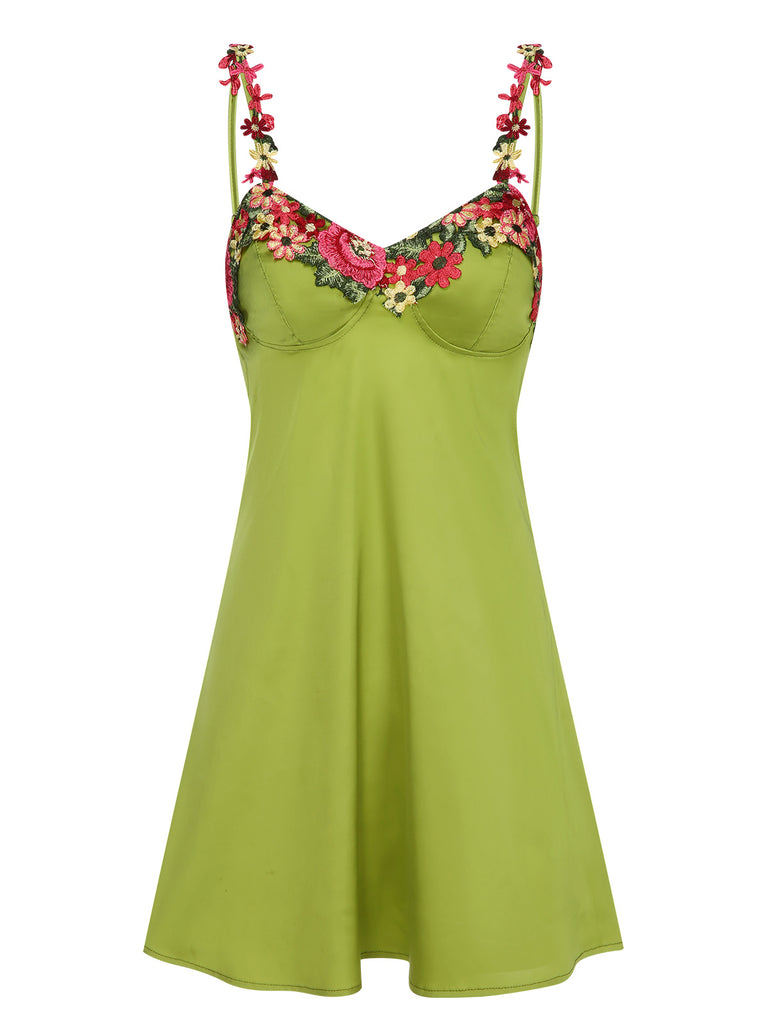 Green 1950s 3D Floral Suspender Sleepwear, vintage fashion, retro style - perfect for women who love vintage and retro fashion