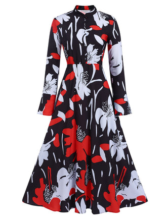 She slips into this Multicolor 1940s Round Neck Floral A-Line Dress and suddenly it's a 1940s daydream