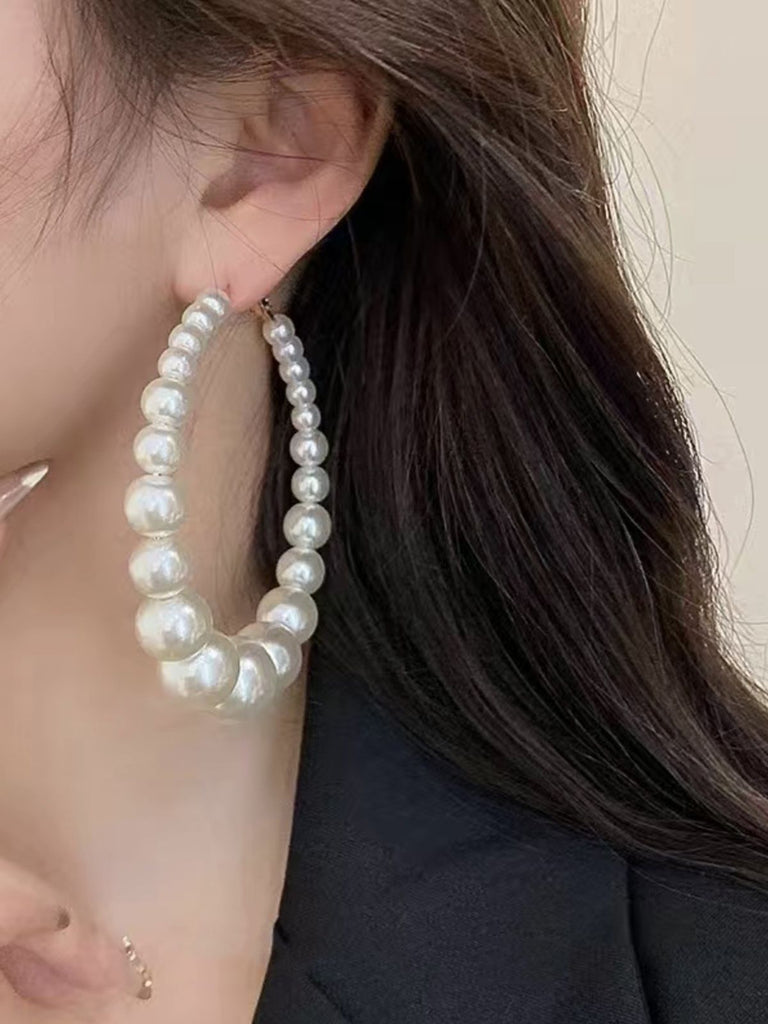 Pearl Large Hoop Vintage Earrings: 1950s detail work for the woman who notices