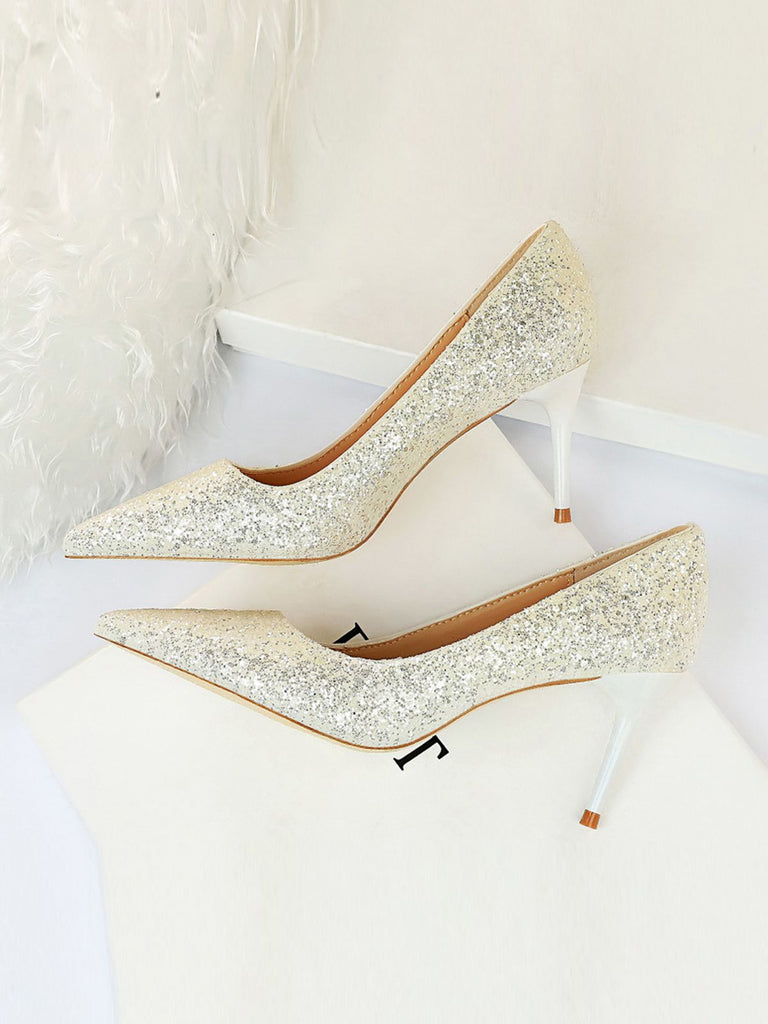 This Pointed Toe Sequins Glitter High Heels Shoes whispers vintage secrets to those who notice