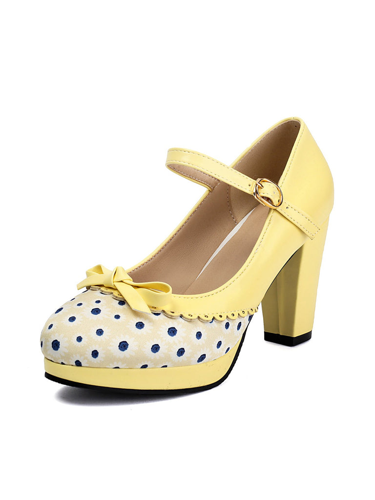 She finds her vintage story in this Polka Dot Round Toe Chunky Heels