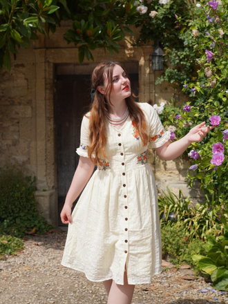 Pure Cotton 1940s V-Neck Floral Dress, vintage dress, retro fashion - vintage inspired fashion