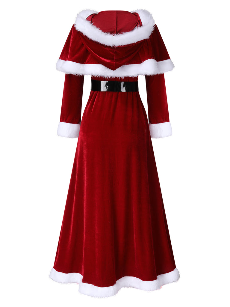 This Red 1940s Christmas Velvet Hooded Cloak Dress wraps her in 1940s elegance, one twirl at a time