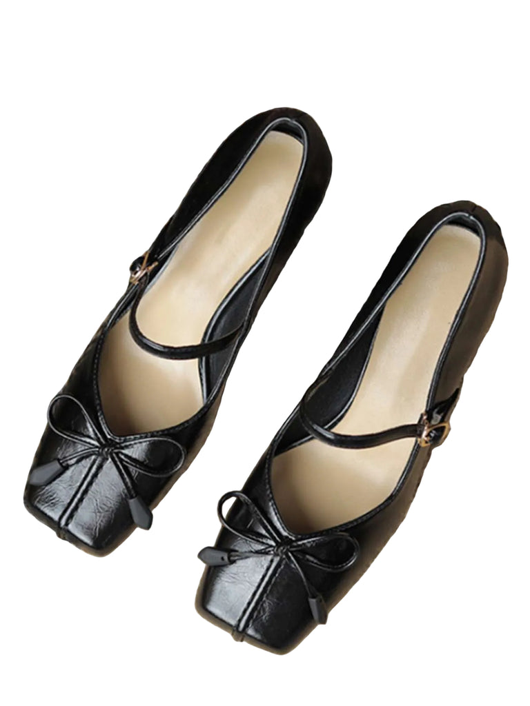 This Retro Bow Square Toe High Heel Shoes whispers 1950s secrets to those who notice