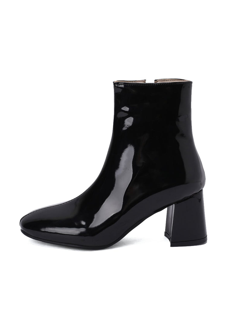 This Retro Christmas Patent Leather Block Heel Ankle Boots whispers 1950s secrets to those who notice