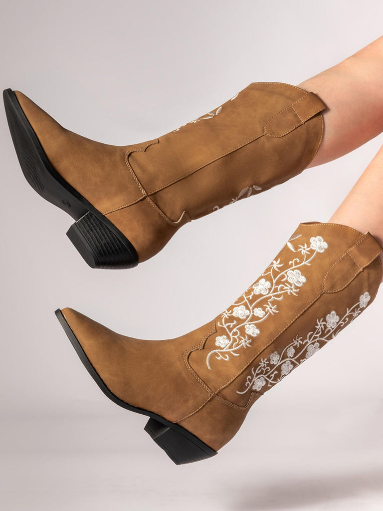 Retro Embroidered Flower Leather Cowboy Boots: timeless 1950s elegance she makes her own