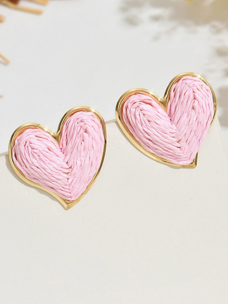 Retro-Raffia-Woven-Heart-Earrings