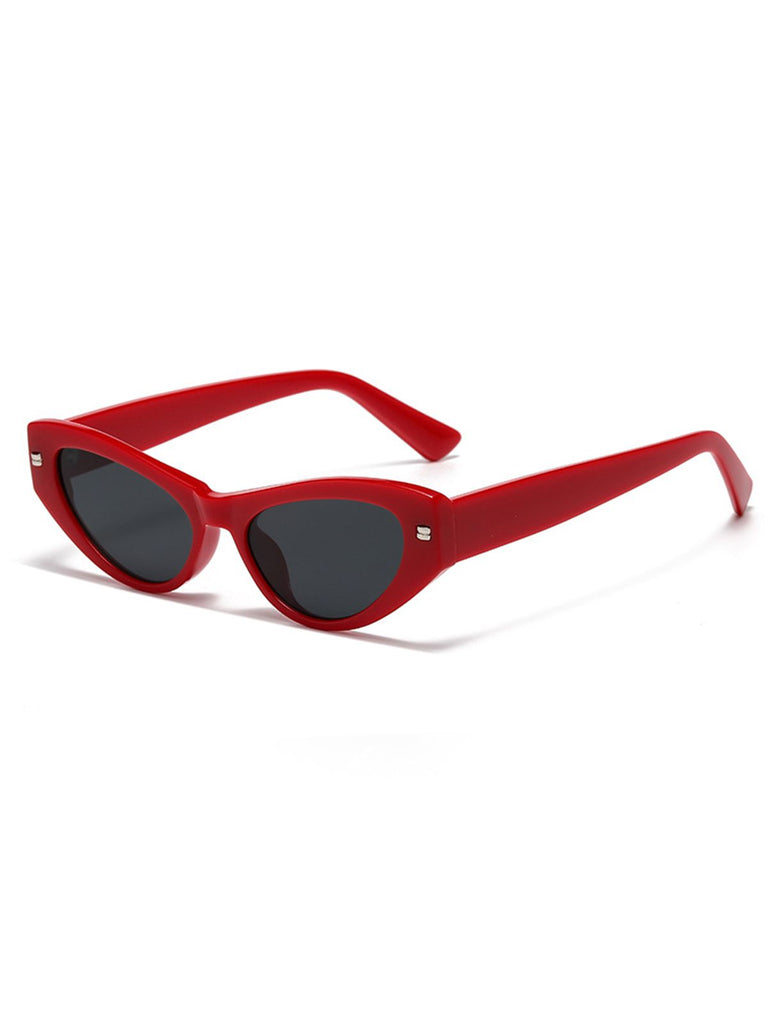 She finds her 1950s story in this Retro Red Cat Eye Sunglasses