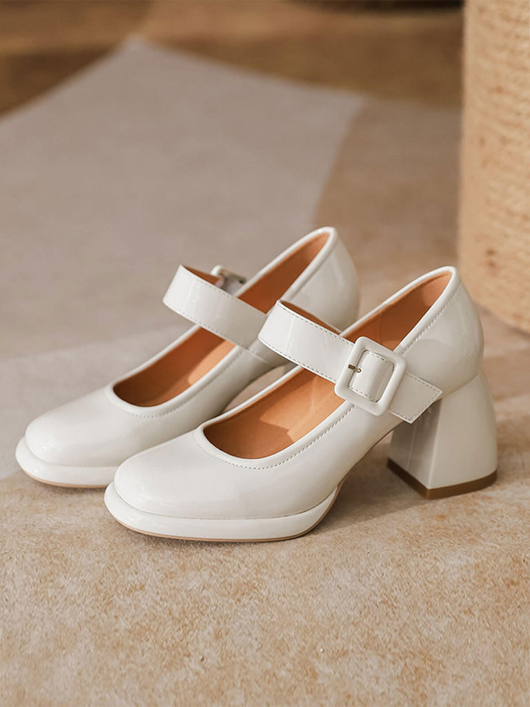This Retro Square-Toe High Heel Leather Shoes whispers 1950s secrets to those who notice